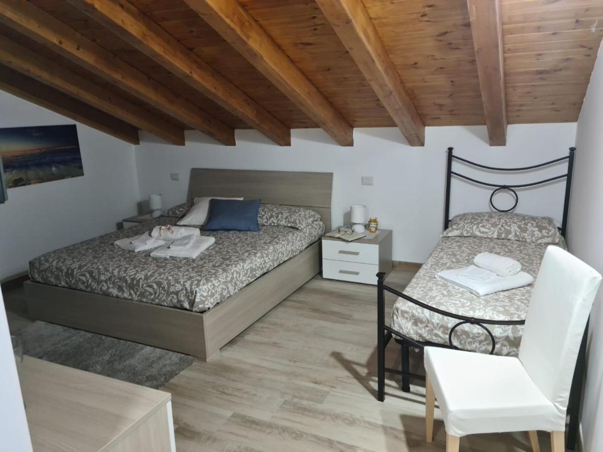 B&B Villa Chiara Bed And Breakfast Таорміна Екстер'єр фото